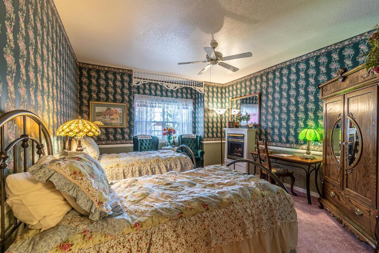 Apples Bed And Breakfast Inn Big Bear Lake Luaran gambar