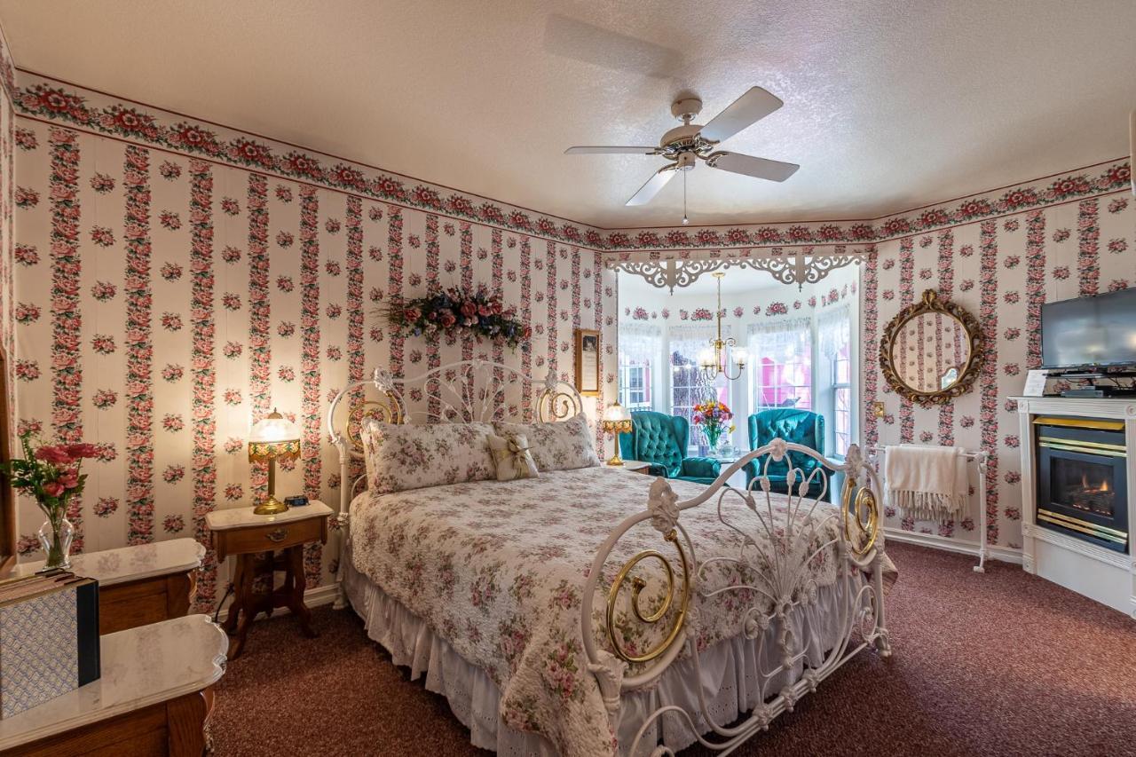 Apples Bed And Breakfast Inn Big Bear Lake Luaran gambar