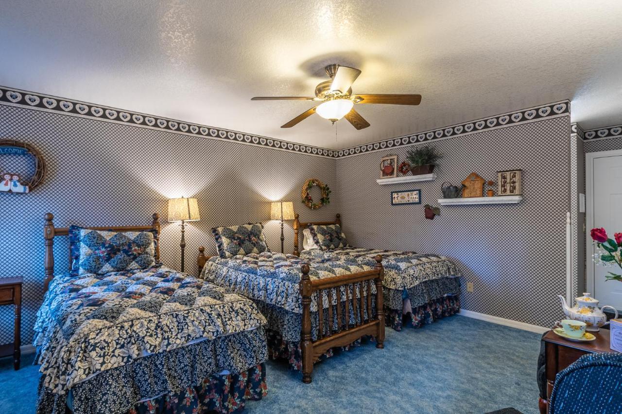 Apples Bed And Breakfast Inn Big Bear Lake Luaran gambar