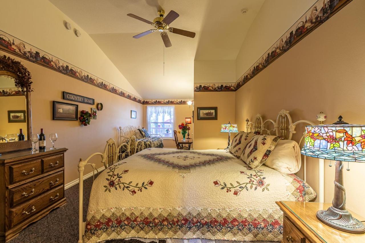 Apples Bed And Breakfast Inn Big Bear Lake Luaran gambar