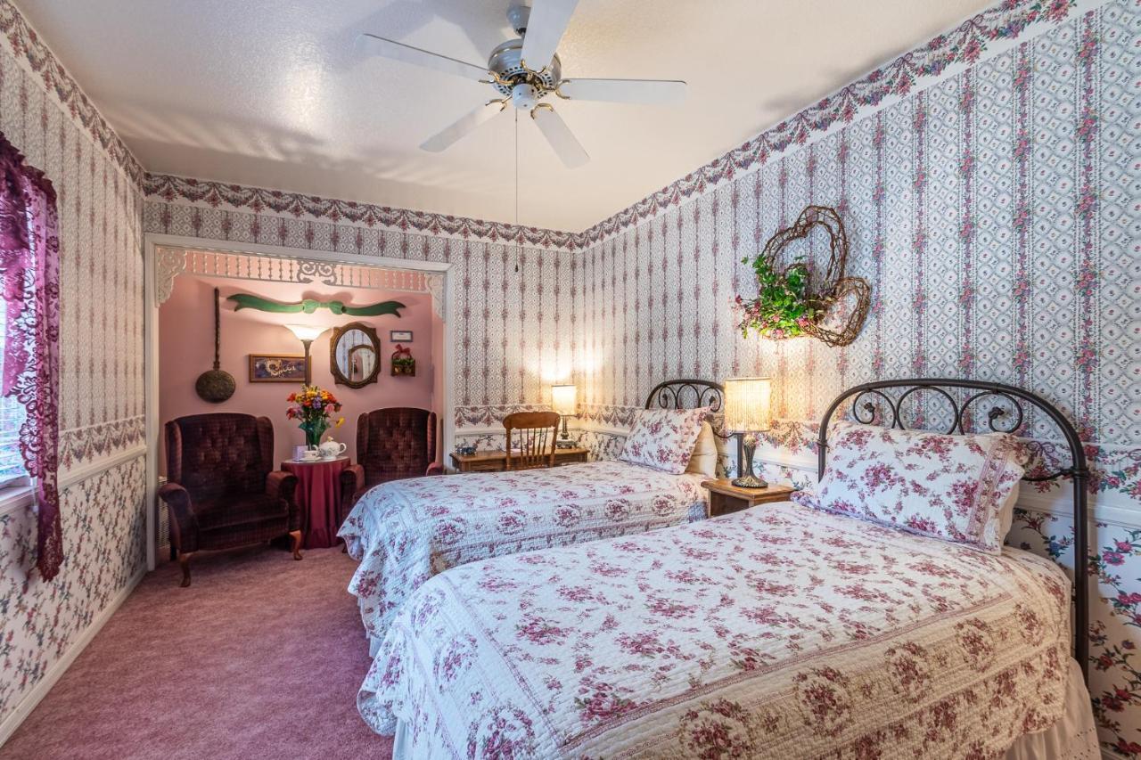 Apples Bed And Breakfast Inn Big Bear Lake Luaran gambar