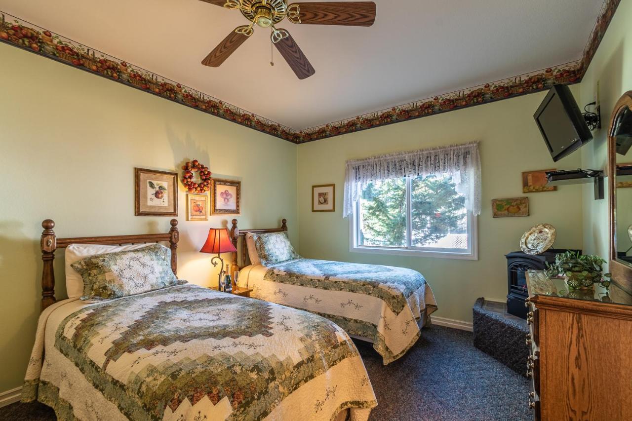 Apples Bed And Breakfast Inn Big Bear Lake Luaran gambar